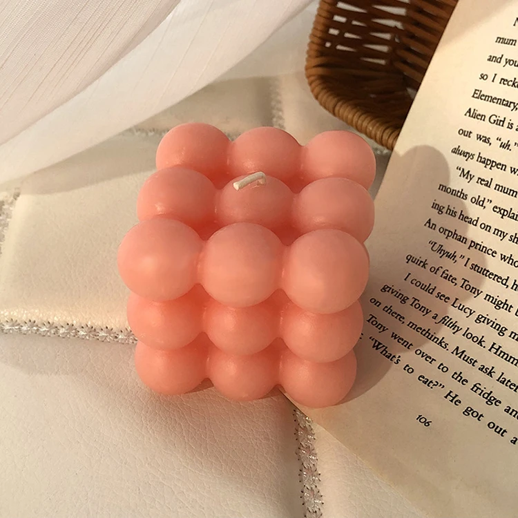 Cube bubble candle