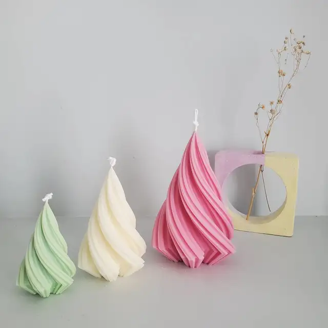 Swirl Candle