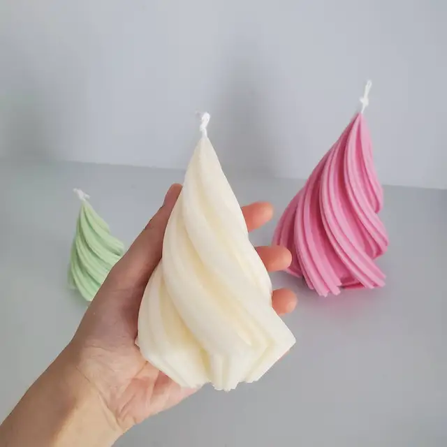 Swirl Candle